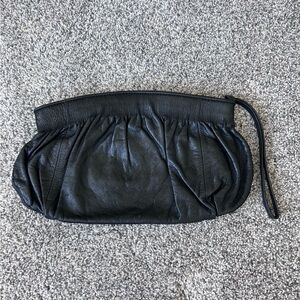 Banana Republic 100% Genuine Leather Black Leather Clutch Wristlet Zip Closure